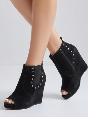 Joes jeans black suede open toe wedges